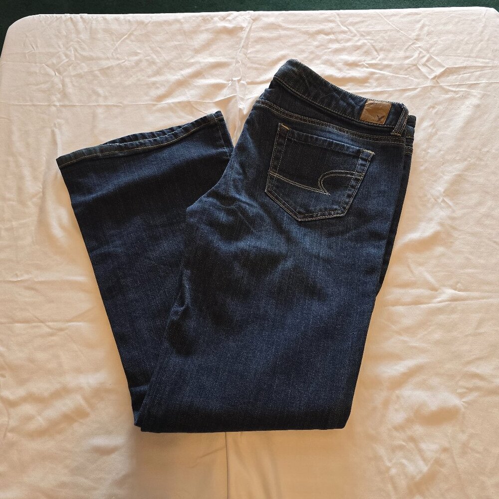 American Eagle Stretch Favorite Boyfriend Jeans  Size 12 Short